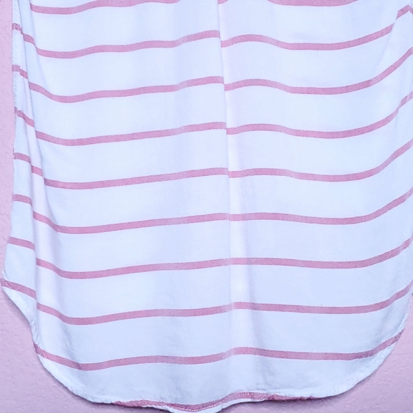Rails Rocsi Button Down Striped Top - Picture 14 of 15